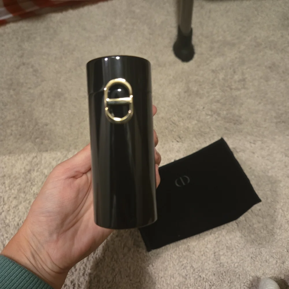 Dior lipstick clutch - Picture 2 of 6